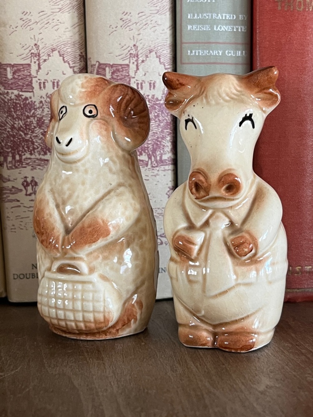 Charming Sheep and Cow Anthropomorphic Figurines Salt & Pepper